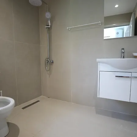 Apartment Cozy Beachside In 200m From